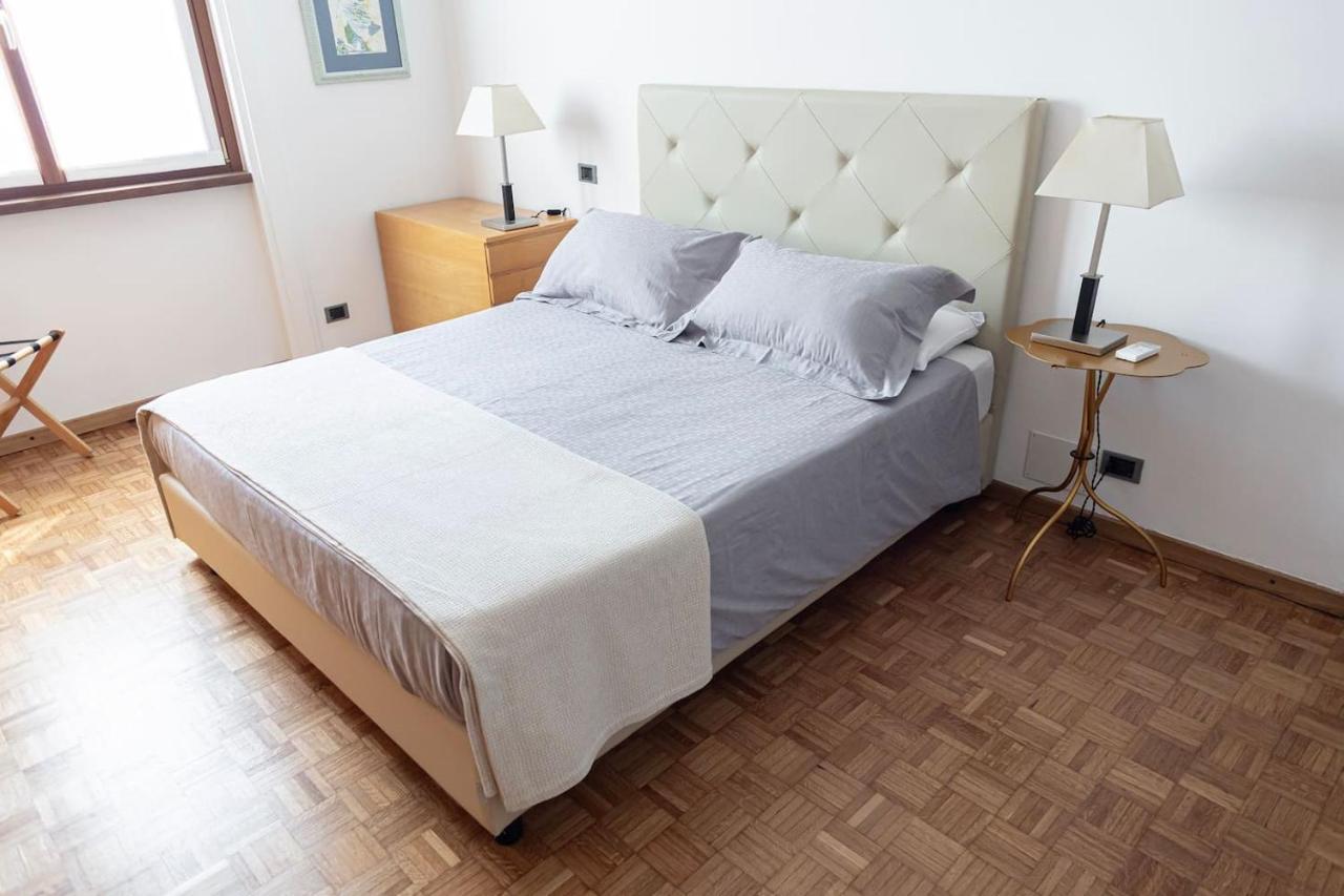 Apartment Close To Duomo ミラノ エクステリア 写真